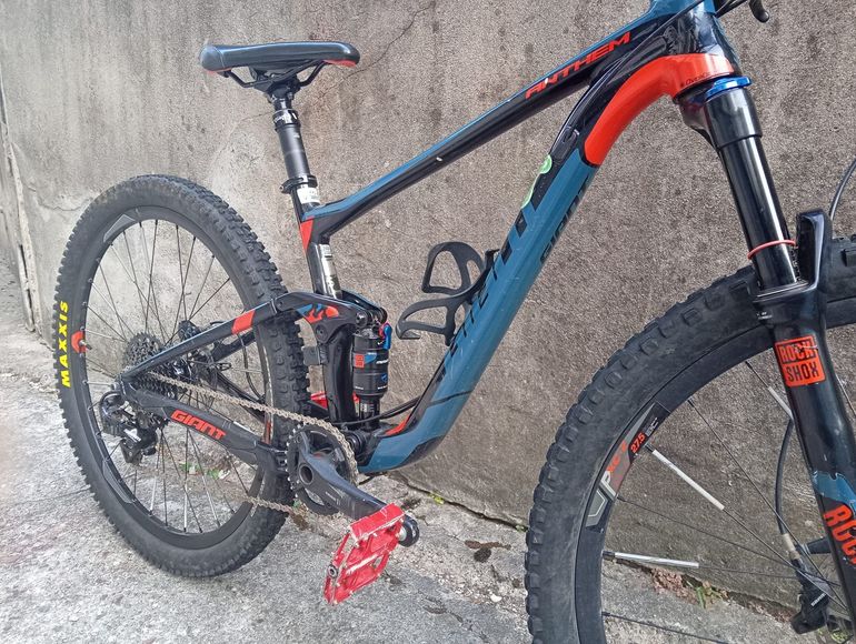 Used Giant Anthem 1 2019 2019 Mountainbike, Blue, 27.5 (650B) — image 12 of 13