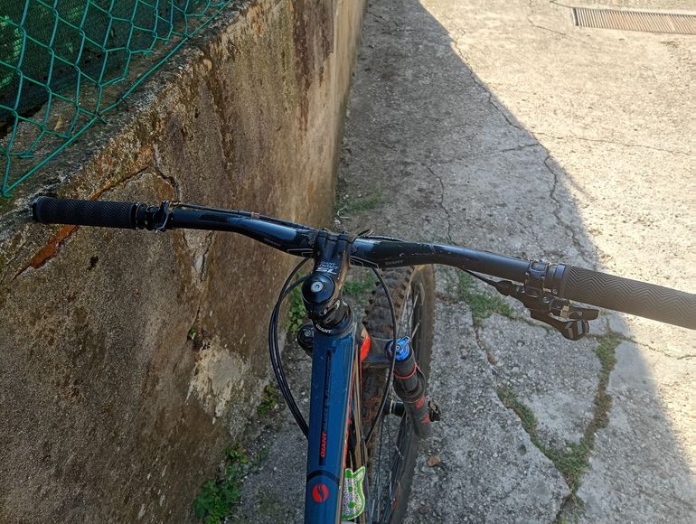 Giant Anthem 1 2019 2019 Mountainbike d'occasion — image 6 sur 10