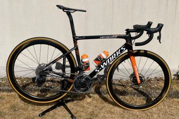 Używany Specialized S-Works Tarmac SL6 - SRAM Red eTap AXS 2020 2020 Road & Gravel