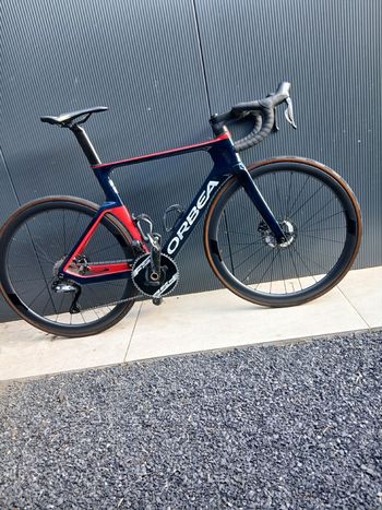 Orbea ORCA AERO M20iLTD 2023 2023 Road & Gravel d'occasion