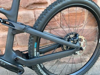 Used Canyon Neuron CF 8 2023 2023 Mountainbike, Light Gray, 27.5, 29 — image 11 of 16