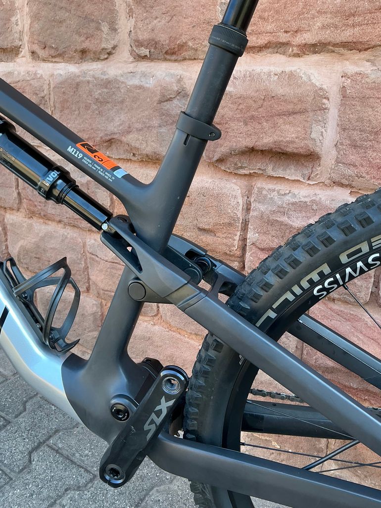 Used Canyon Neuron CF 8 2023 2023 Mountainbike, Light Gray, 27.5, 29 — image 15 of 16