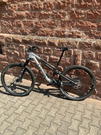 Used Canyon Neuron CF 8 2023 2023 MTB