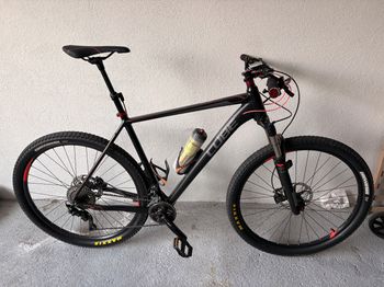 Used CUBE RACE ONE 2018 2018 Mountainbike, Black, 27.5 — image 3 of 5