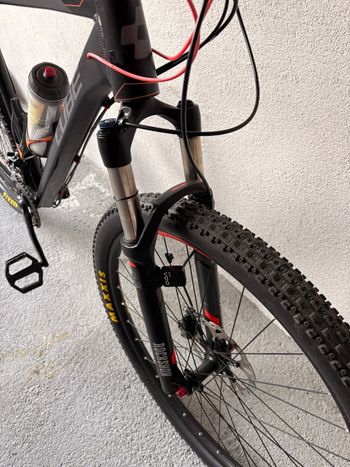 Used CUBE RACE ONE 2018 2018 Mountainbike, Black, 27.5 — image 2 of 5