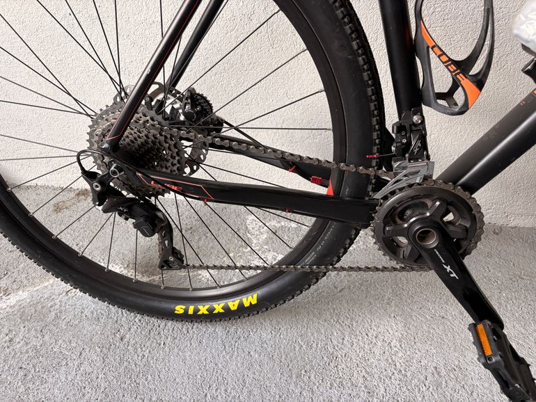 Used CUBE RACE ONE 2018 2018 Mountainbike, Black, 27.5 — image 4 of 5