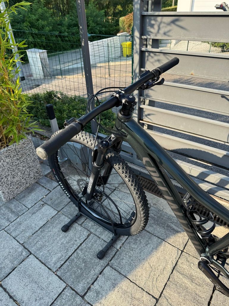 Tweedehands Specialized Rockhopper Comp 2026 2026 Mountainbike — afbeelding 2 van 5
