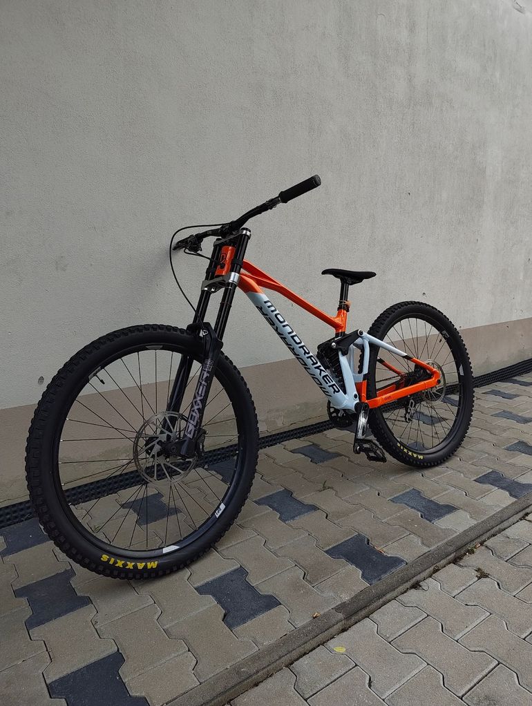 Used Mondraker SUMMUM MX 2023 2023 Mountainbike, Orange, 29, 27.5 — image 2 of 16