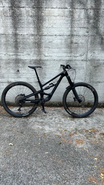 Used YT Industries Capra 29 CORE 2 CF 2025 2025 MTB