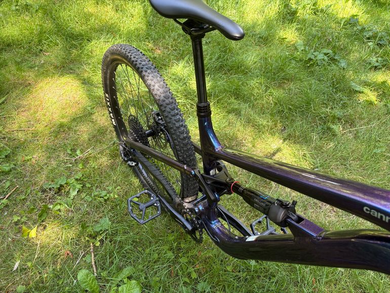 Cannondale Habit 3 2023 2023 Mountainbike usato, Blu — immagine 14 di 15