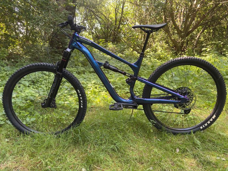 Cannondale Habit 3 2023 2023 Mountainbike usato, Blu — immagine 3 di 15