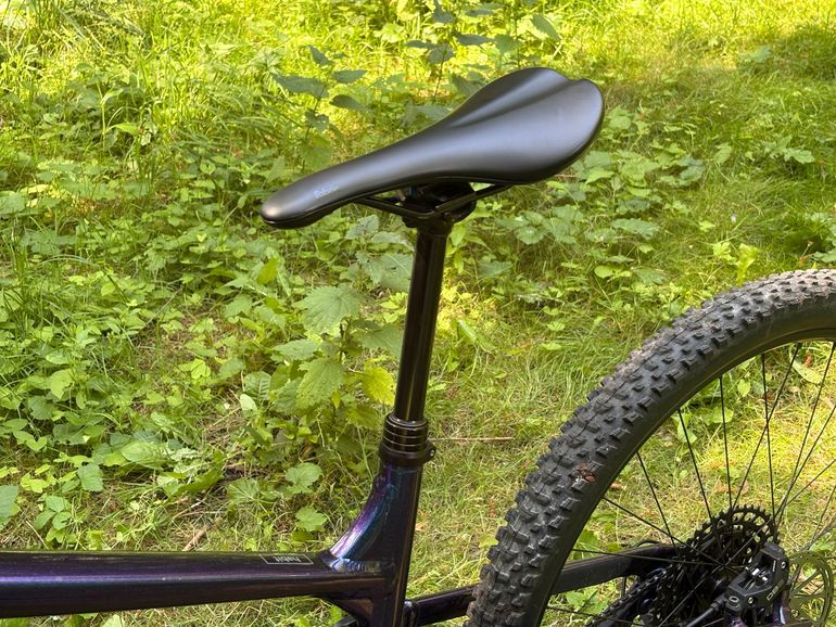 Cannondale Habit 3 2023 2023 Mountainbike usato, Blu — immagine 13 di 15