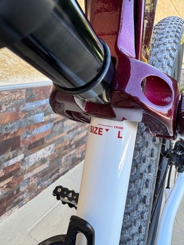 Orbea OIZ H20 2024 2024 Mountainbike usato, Bianco — immagine 4 di 7