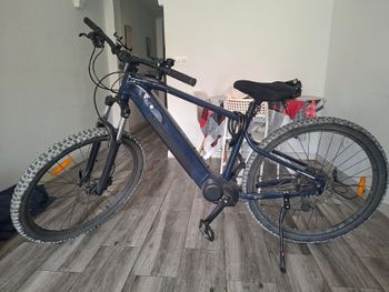 ROCKRIDER E-Mountainbike Hardtail 29 Zoll Aluminiumrahmen E-Expl 140 blau 2026 2026 MTB d'occasion