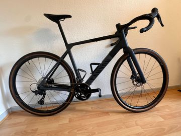 Brugt Canyon Grail CF SL 7 2024 2024 Road & Gravel — billede 2 af 9