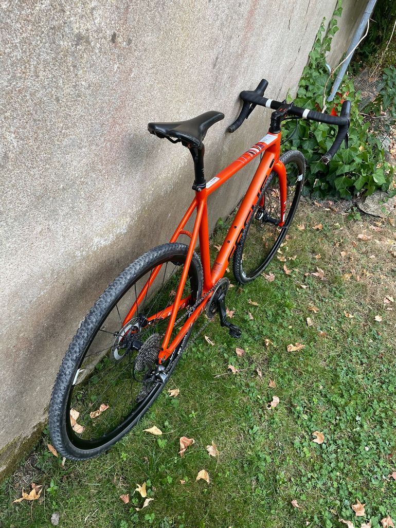 Focus MARES 9.9 2021 2021 Road & Gravel usato, Arancione — immagine 3 di 9