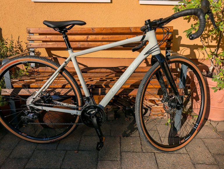 Used Lapierre Crosshill 5.0 2023 2023 Road & Gravel, Light Gray — image 4 of 16