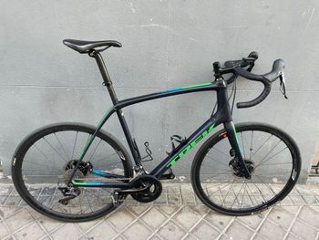 Trek Domane SL 5 Disc 2019 2019 Road & Gravel d'occasion