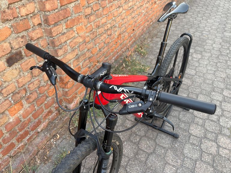 Gebrauchtes Berria MAKO DC 6 2023 2023 Mountainbike, Rot, 29 — Bild 4 von 15
