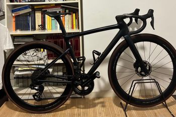 Käytetty Specialized S-Works Tarmac SL8 - Shimano Dura-Ace Di2 2024 2024 Road & Gravel