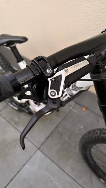 Used Trek Session 9 X01 2024 2024 Mountainbike, White, 29 — image 10 of 12