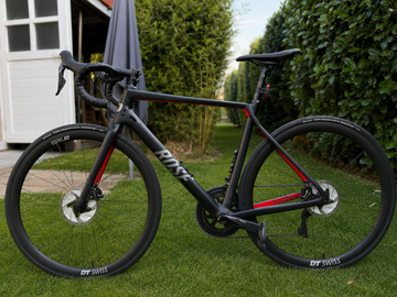 Rose TEAM GF SIX DISC ULTEGRA Di2 2019 2019 Road & Gravel de segunda mano