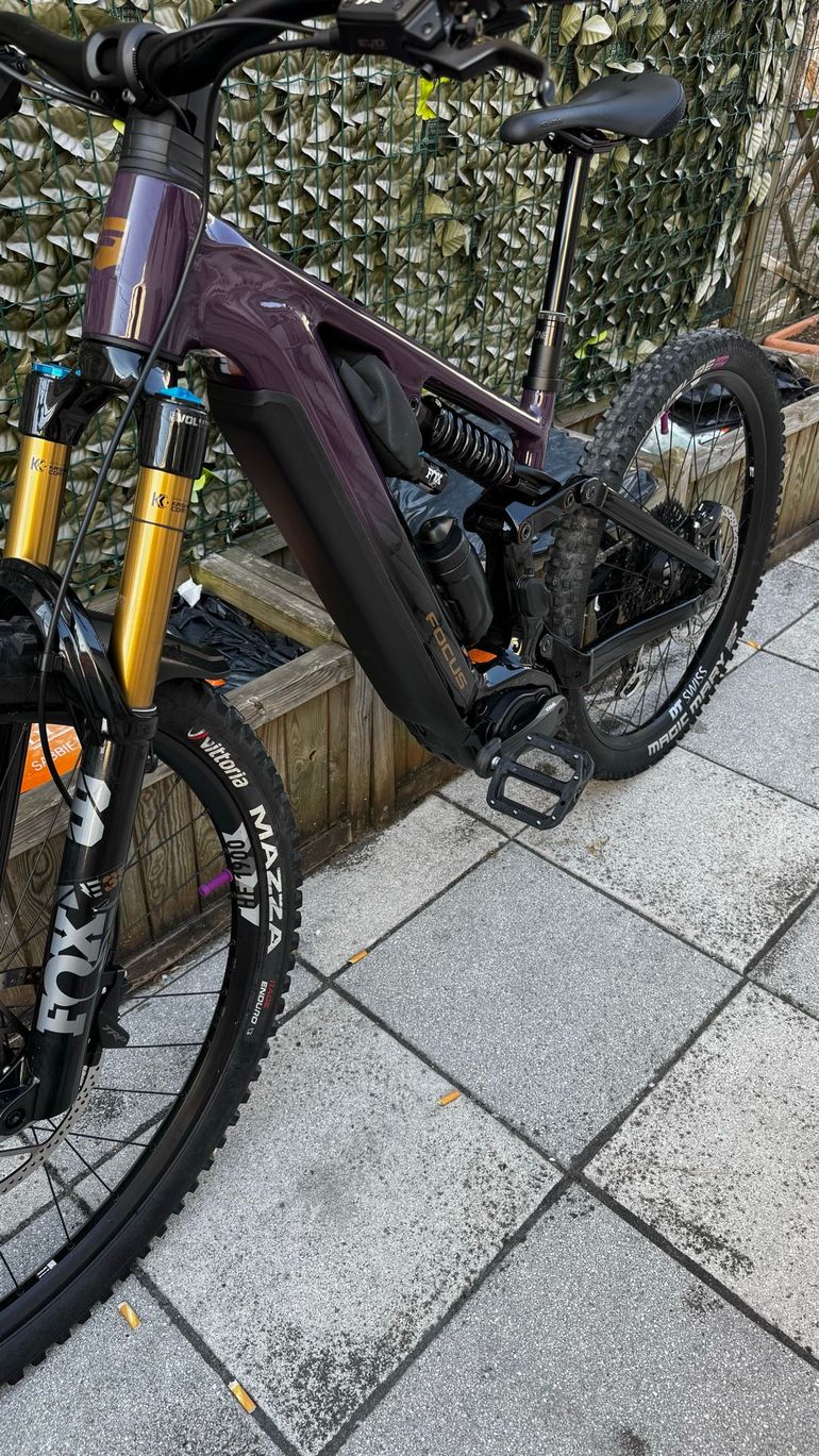 Used Focus SAM² 6.9 2025 2025 Mountainbike, Purple, 29, 27.5 — image 3 of 5