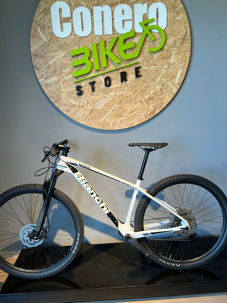 Tweedehands Bianchi Nitron 9.3 XT/SLX 2024 2024 Mountainbike — afbeelding 2 van 12