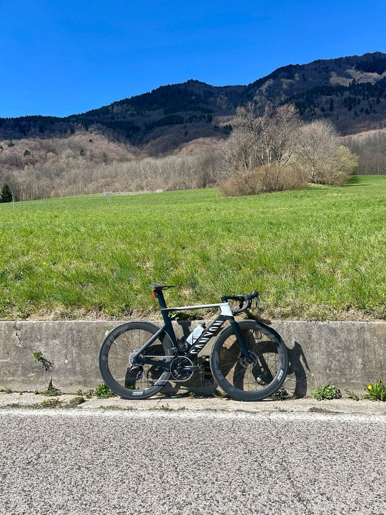 Tweedehands Canyon Aeroad CF SL 7 Disc 2022 Frameset 2022 Road & Gravel — afbeelding 6 van 7
