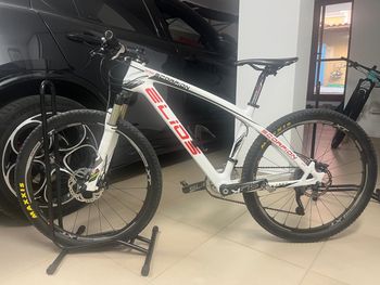 Used Elios Custom Shimano Deore XT 2015 Mountainbike, White — image 2 of 3