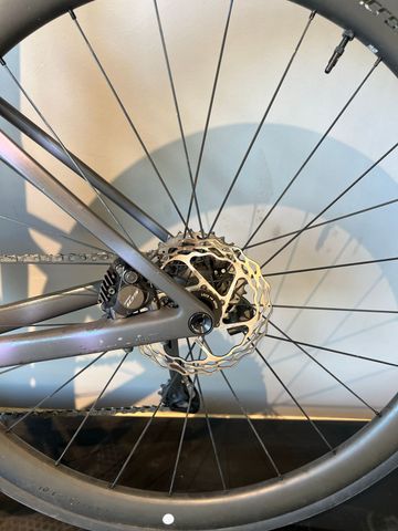 Tweedehands Scott Addict RC 10 2025 2025 Road & Gravel — afbeelding 10 van 13