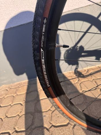 Brugt Canyon Inflite CF SL 5 2024 2024 Road & Gravel — billede 4 af 8