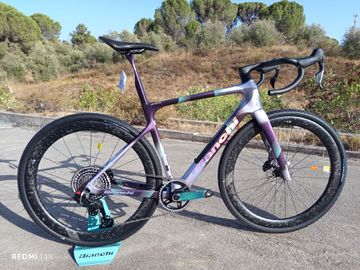 Używany Bianchi Infinito Launch Edition FORCE XPLR AXS 2026 2026 Road & Gravel