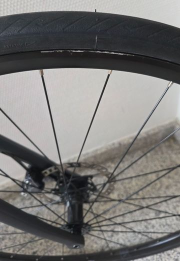 Gebrauchtes CUBE ATTAIN GTC SL 2022 2022 Road & Gravel, Hellgrau — Bild 6 von 8