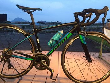 Used Giant Contend SL Disc 2 2017 2017 Road & Gravel, Black — image 7 of 8