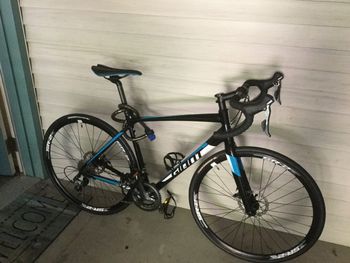 Used Giant Contend SL Disc 2 2017 2017 Road & Gravel, Black — image 4 of 8