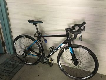 Used Giant Contend SL Disc 2 2017 2017 Road & Gravel, Black — image 4 of 8