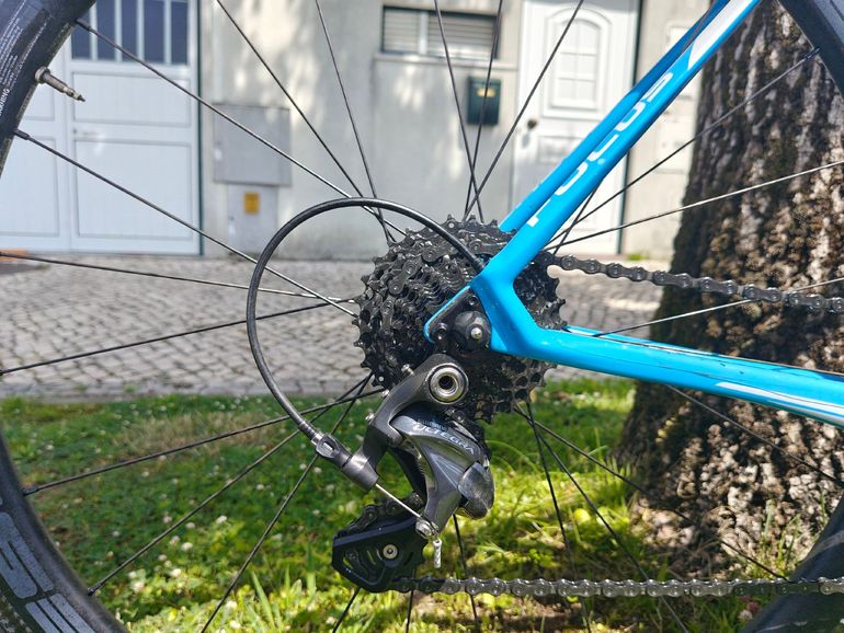 Focus Cayo Shimano Ultegra 2017 Road & Gravel de segunda mano, Blanco — imagen 3 de 7