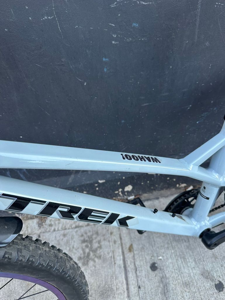 Used Trek Wahoo 24 Trail 2024 2024 Youth, Blue — image 5 of 5