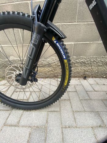 R RAYMON Trailray 180 Pro 2025 2025 Mountainbike usato, Verde — immagine 7 di 13