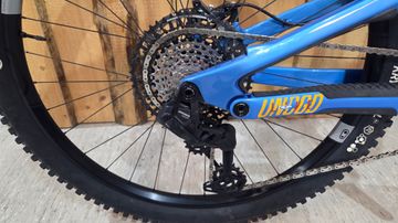 Gebrauchtes YT Industries Capra MX CORE 3 CF 2025 2025 Mountainbike, Rot — Bild 4 von 10