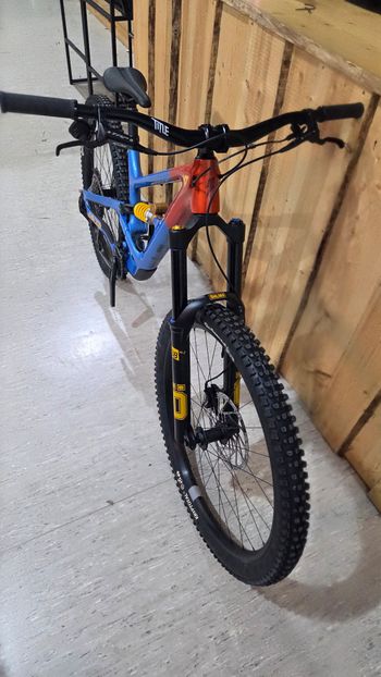 Gebrauchtes YT Industries Capra MX CORE 3 CF 2025 2025 Mountainbike, Rot — Bild 2 von 10