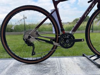 Fuji Jari 1.3 2025 2025 Road & Gravel usato, Rosso — immagine 14 di 21