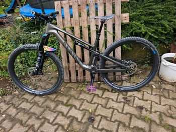 Použité Canyon Neuron CF7 2025 MTB