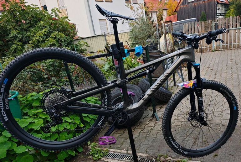 Brugt Canyon Neuron CF7 2025 Mountainbike — billede 4 af 4