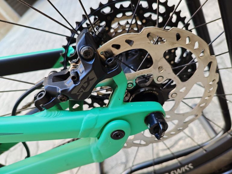 Canyon Neuron 7 2023 2023 Mountainbike d'occasion — image 12 sur 21