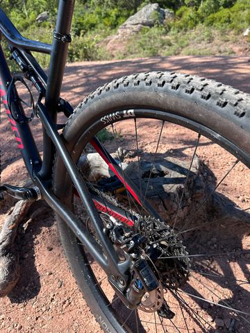 Brugt Specialized Men's Epic Comp Carbon 2018 2018 Mountainbike — billede 7 af 12