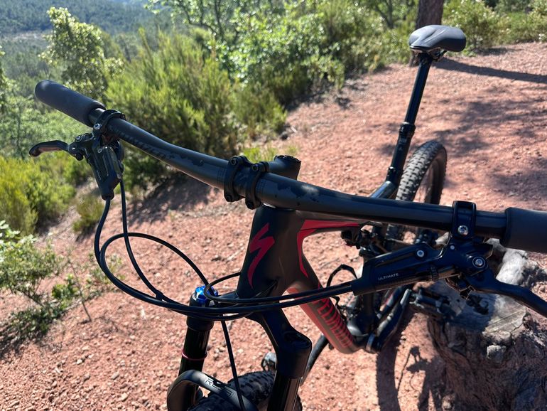 Brugt Specialized Men's Epic Comp Carbon 2018 2018 Mountainbike — billede 10 af 12