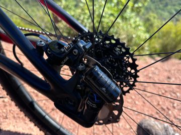 Brugt Specialized Men's Epic Comp Carbon 2018 2018 Mountainbike — billede 9 af 12