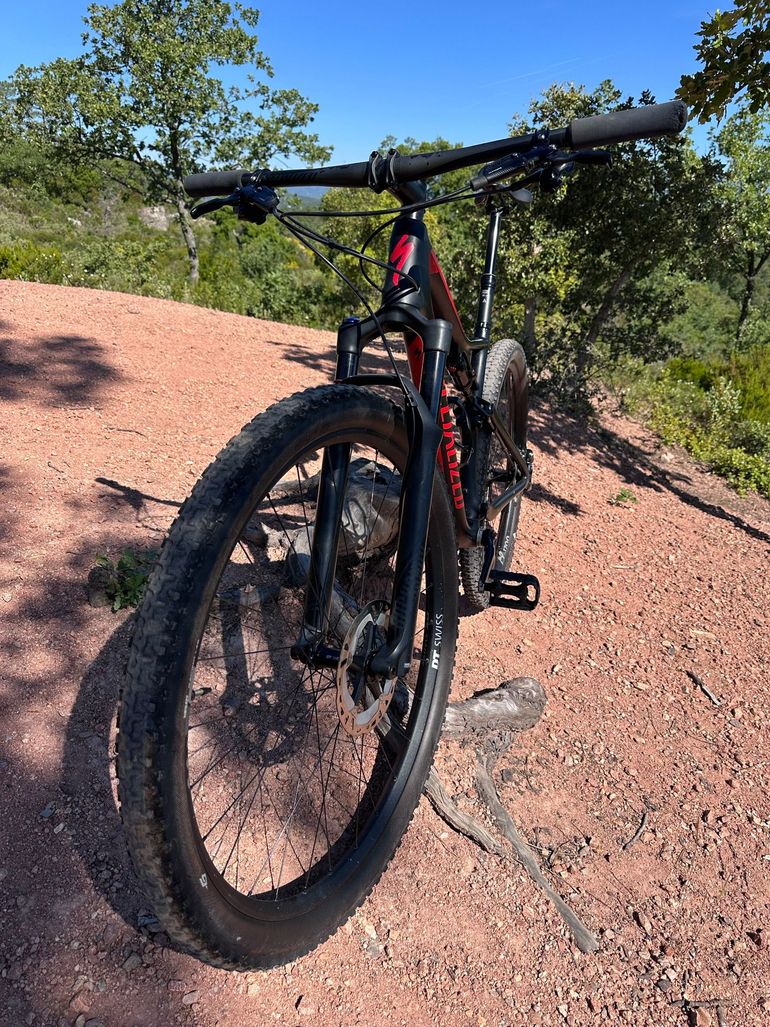 Brugt Specialized Men's Epic Comp Carbon 2018 2018 Mountainbike — billede 8 af 12